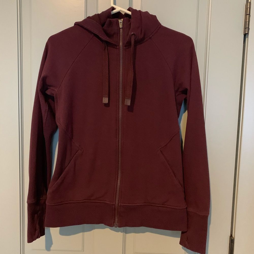 Athleta triumph hoodie Sz m maroon burgundy